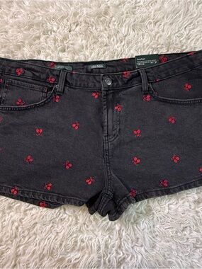 Black Denim Shorts with Red Cherry Embroidery / Size 16 / NWT